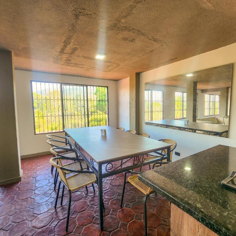 ModernEstateclosetheCitywithpool - Apartment - 17