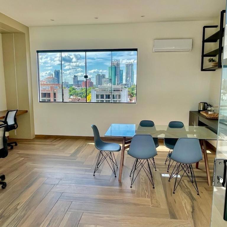 Enjoy experiencing this intelligent Beauty - Apartamento de 1 dormitorio - 53