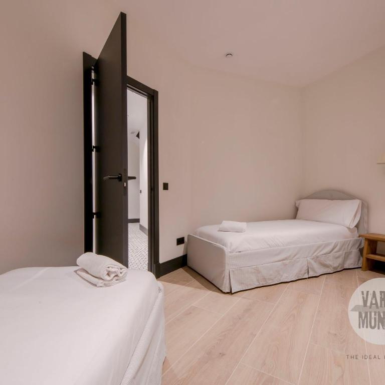 Descanso perfecto para 8, ven a Duque de Rivas 8 E3 - Three-Bedroom Apartment - 24
