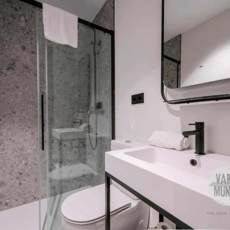 Descanso perfecto para 8, ven a Duque de Rivas 8 E3 - Three-Bedroom Apartment - 7