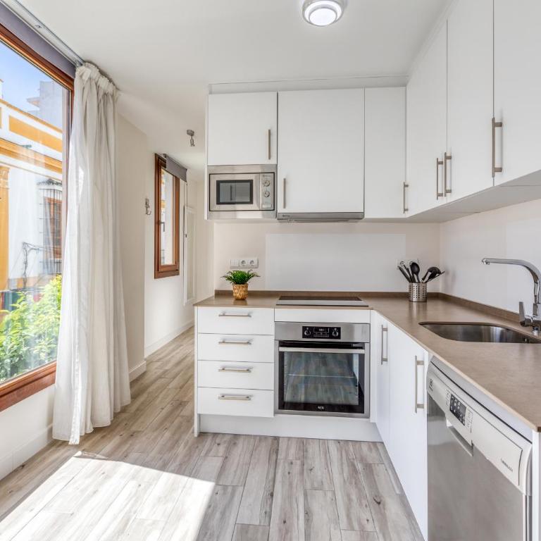 Apartamentos Donato by Croma - Two-Bedroom Apartment - 13