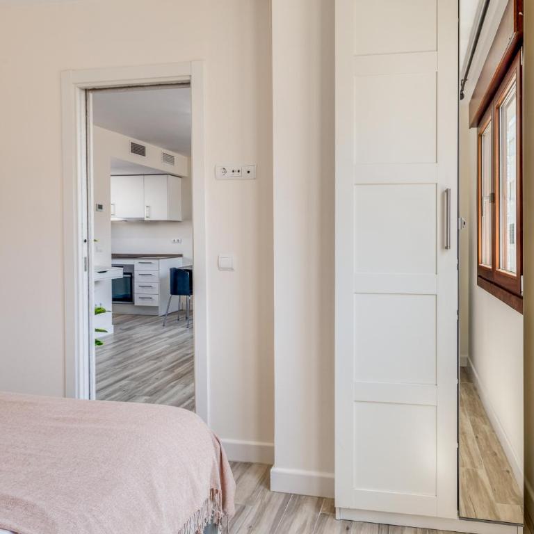 Apartamentos Donato by Croma - Two-Bedroom Apartment - 17