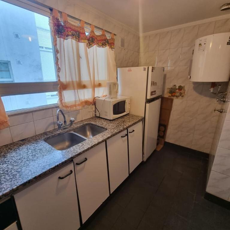 Alquilo apartmento centro - Apartamento de 1 dormitorio - 2