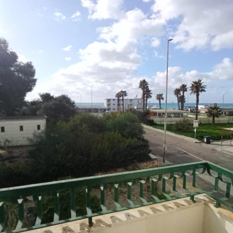 Gallipoli Lido San Giovanni 9 posti vicino spiaggia - Casa con 3 Camere da Letto - 1