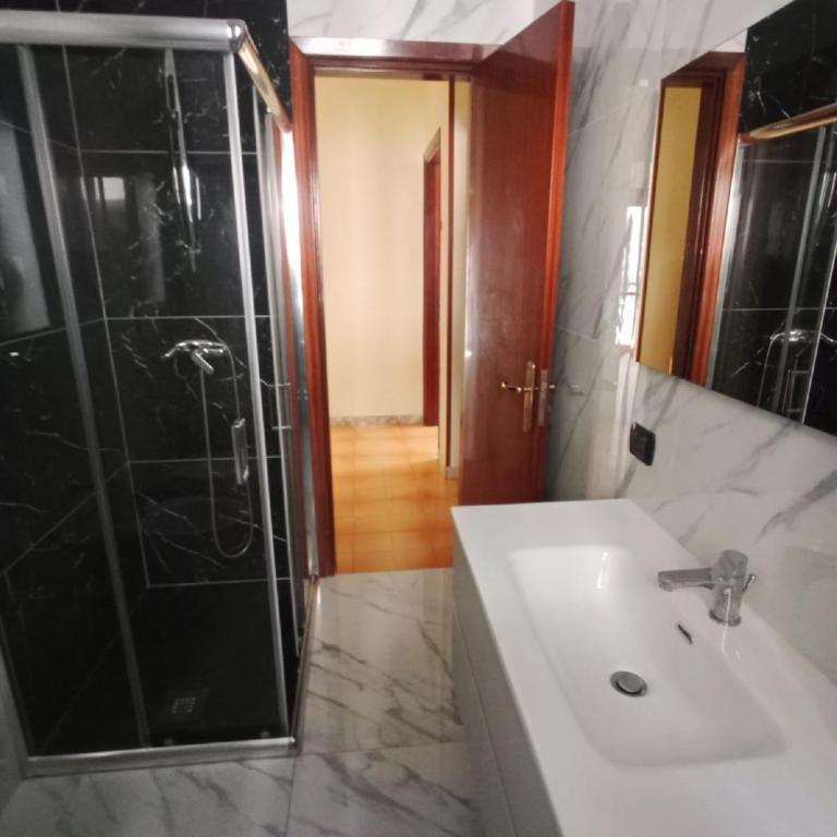 Gallipoli Lido San Giovanni 9 posti vicino spiaggia - Casa con 3 Camere da Letto - 5
