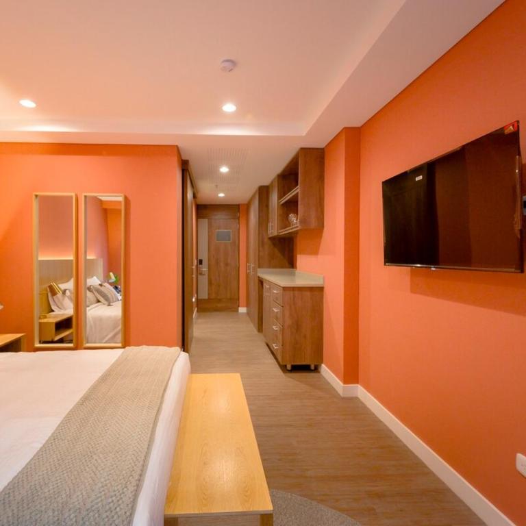 El Tesoro Escape Modern & Cozy Room 303 - One-Bedroom Apartment - 3