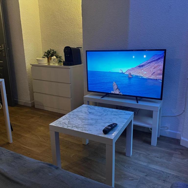 Studio Cosy Toulon Centre - Apartamento de 1 dormitorio - 7