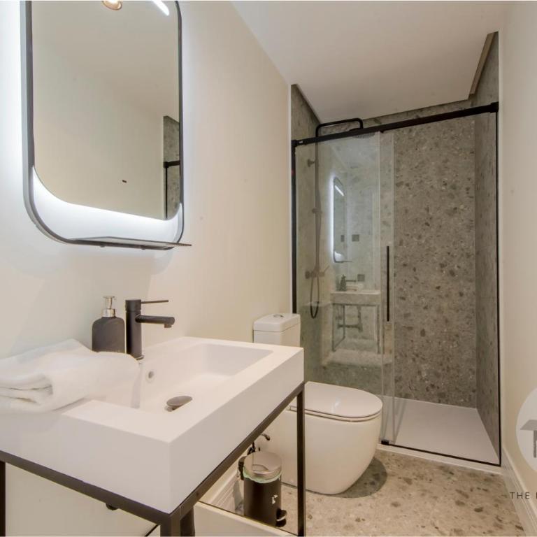 Malasaña relajante para 4, ven a San Bernardo 20 E3 - One-Bedroom Apartment - 16