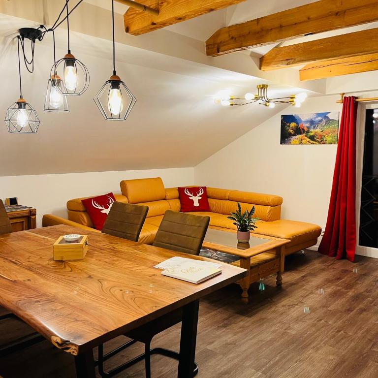Landhaus „Divija Haus“ Ferienwohnung - Apartment mit 3 Schlafzimmern - 4