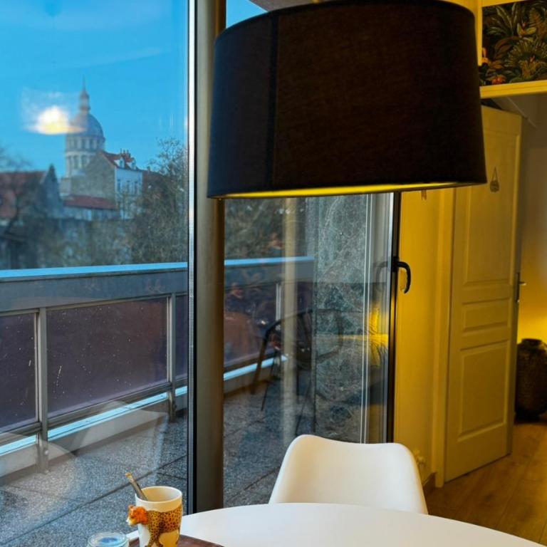Chez Perrine, Magnifique Appartement Face aux Remparts - Appartement 1 Chambre - 5