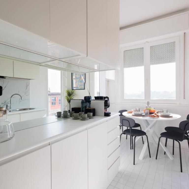 Appartamento di Design con Vista su Via Tortona - Appartamento con 1 Camera da Letto - 2