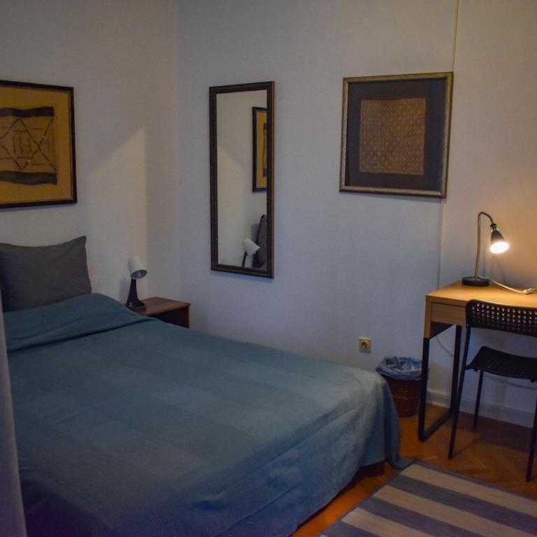 Sun Hostel - Dvokrevetna Soba sa Bračnim Krevetom i Zajedničkim Kupatilom - 12