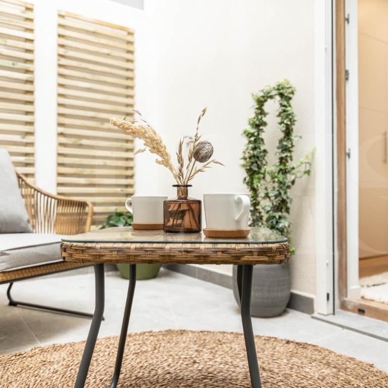 Calm apartment with private patio by REMS - Apartamento de 1 dormitorio - 3