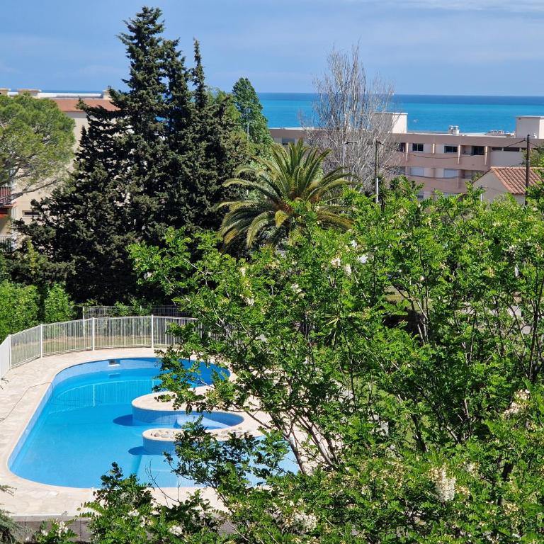 Cozy 1 Br with a seaview, AC, Pool and Parking - Apartment mit 1 Schlafzimmer - 14
