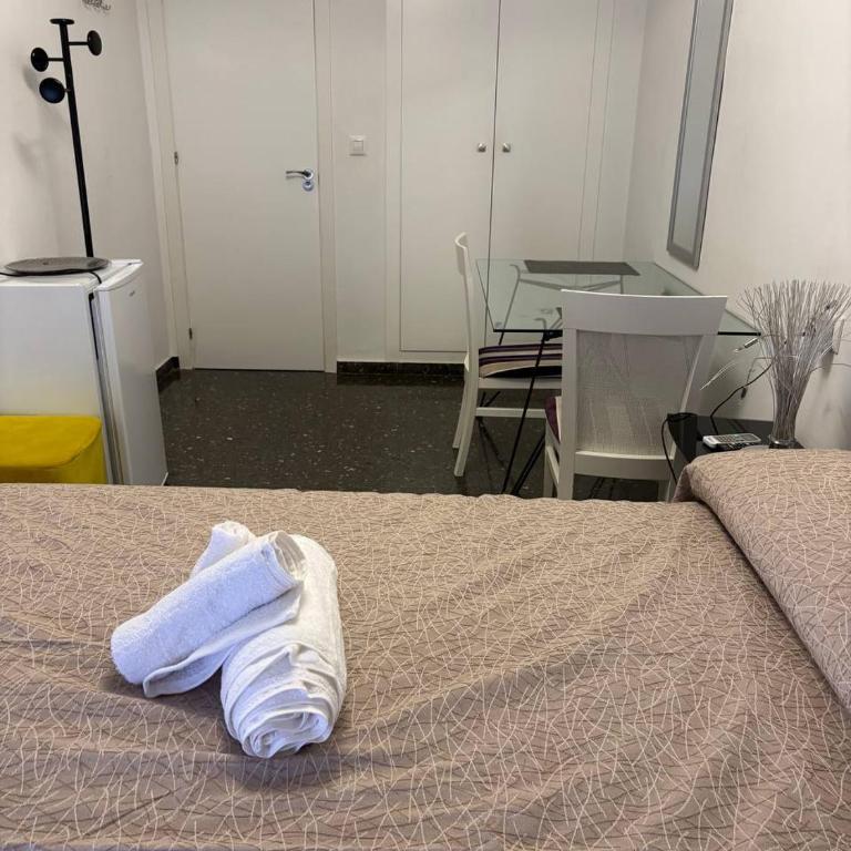Vacanza del Sol - Triple Room with City View - 6