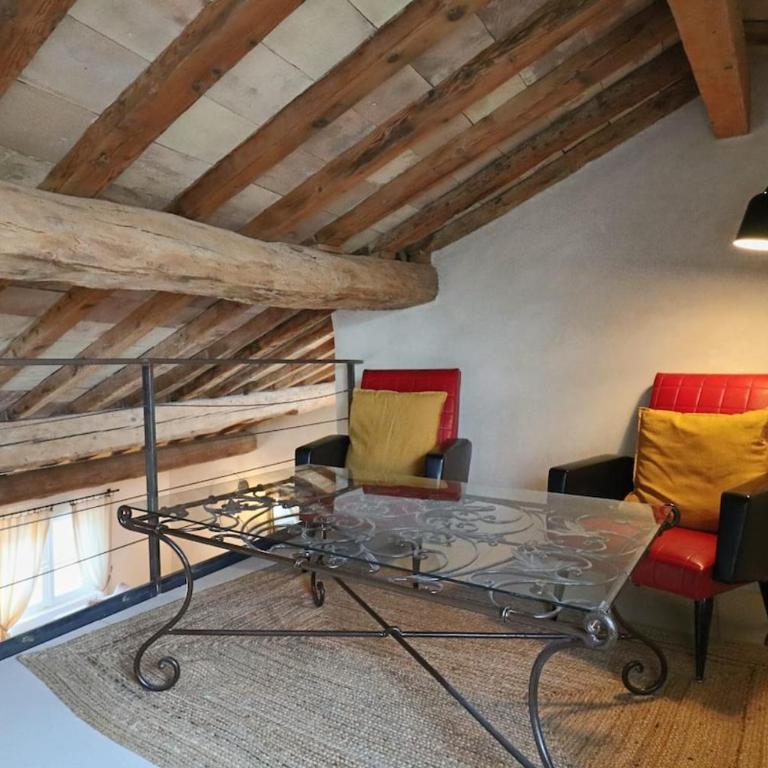 Douceur Uzétienne Appartement de Caractère Climatisé - Appartement 2 Chambres - 23