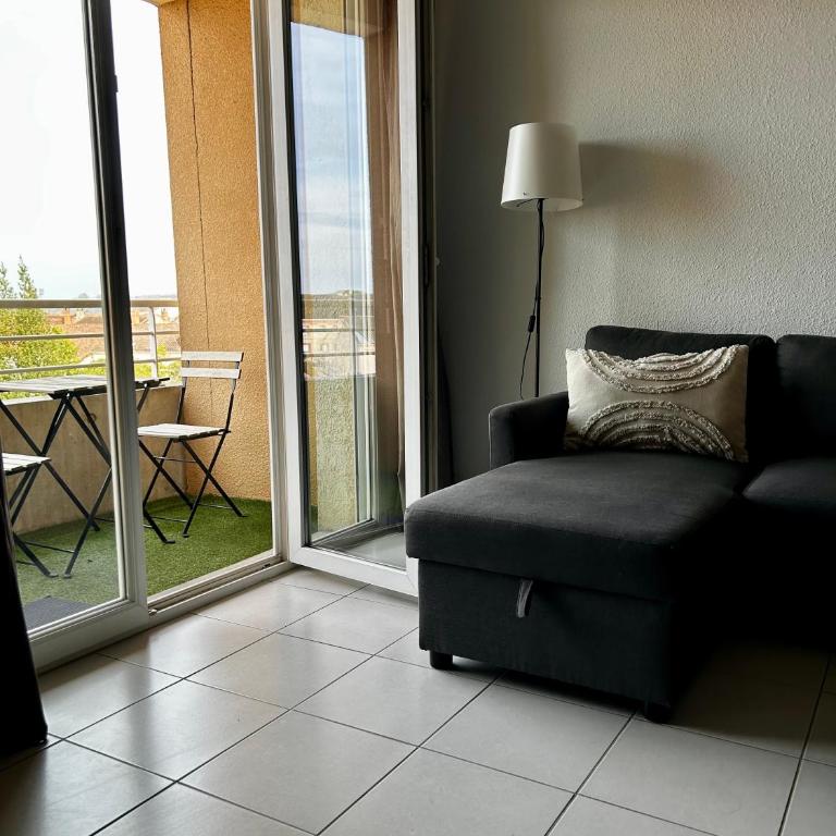 LE JULA - APPARTEMENT T2 PROCHE CENTRE VILLE - Parking privé - Apartment mit 1 Schlafzimmer - 25