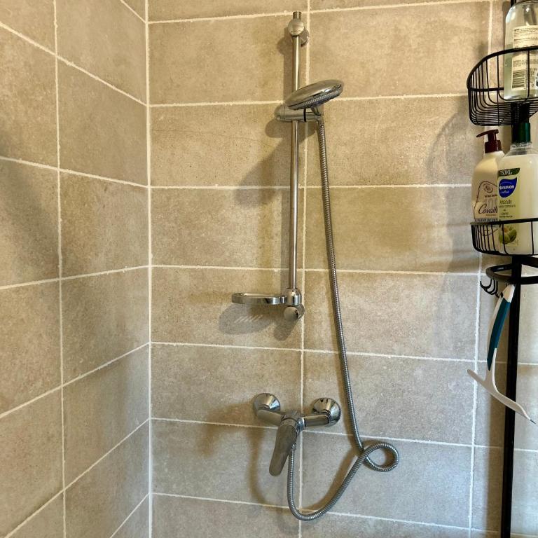 LE JULA - APPARTEMENT T2 PROCHE CENTRE VILLE - Parking privé - Apartment mit 1 Schlafzimmer - 26