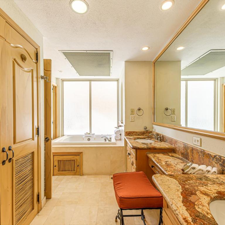 Villa La Estancia - Apartamento de 3 dormitorios con vistas al mar - 32