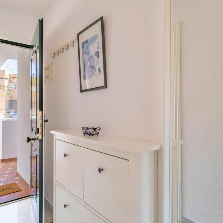 1 Bedroom Nice Apartment In Benalmádena - One-Bedroom Apartment - 16