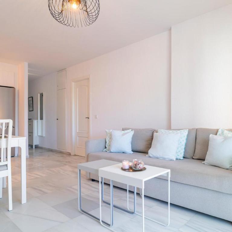 1 Bedroom Nice Apartment In Benalmádena - One-Bedroom Apartment - 13