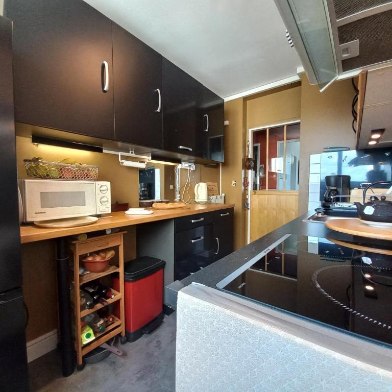 Appartement central et chaleureux sur côte pays basque pour 6 personnes - Appartamento con 2 Camere da Letto e Vista Giardino - 10