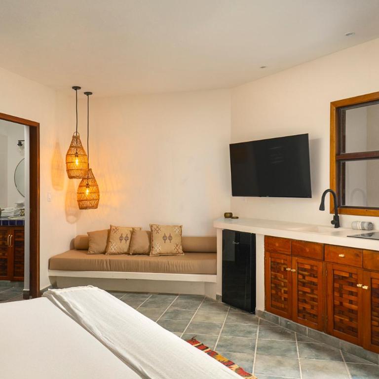 Mantaray Tulum - Habitación con cama extragrande. - 4