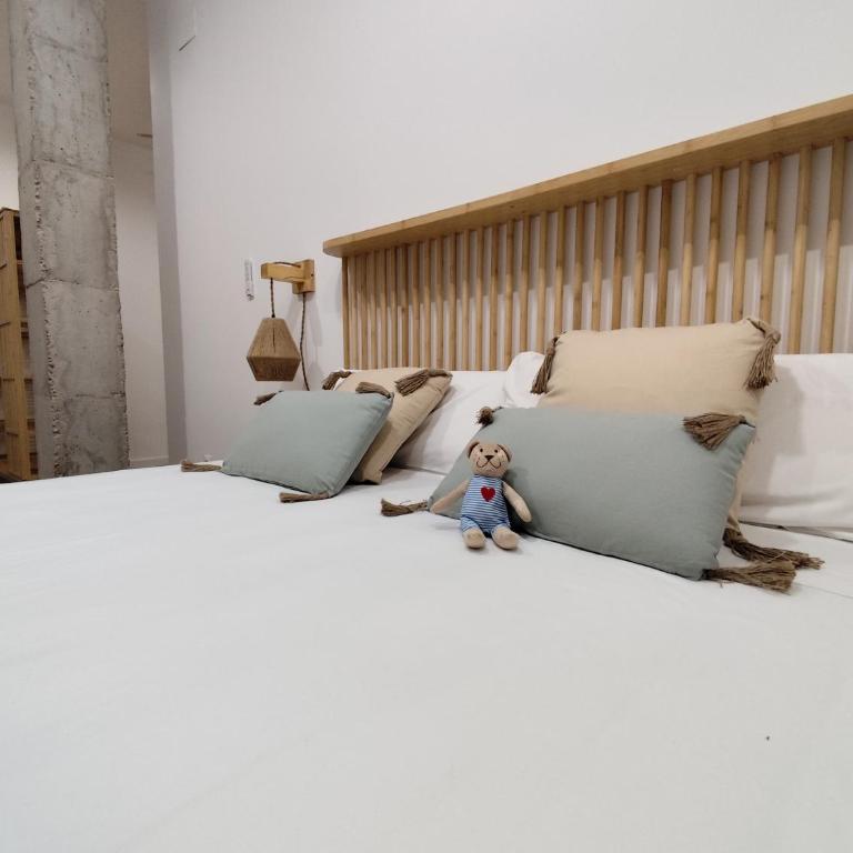 Travel Habitat Mediterranean Suites - Family Studio - 5