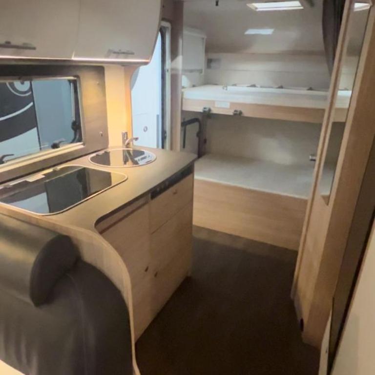 Autocaravana para 6 - Tienda - 12