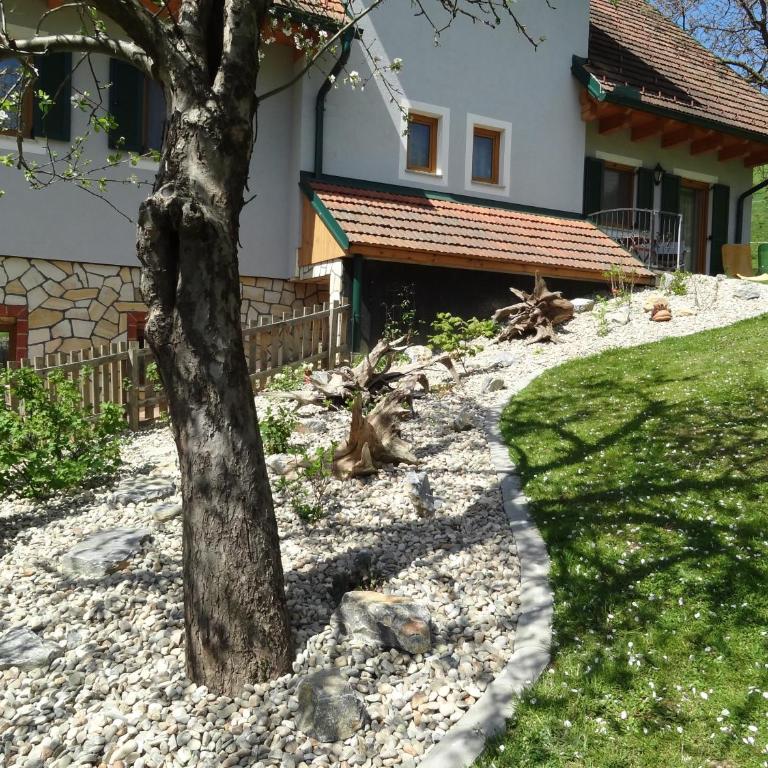 Ferienhaus Zotter - Apartment mit Balkon - 15