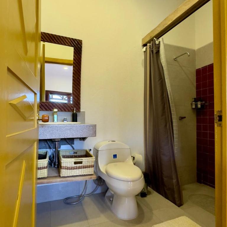 Hotel Mandalay 1941 - Suite with Mountain View - 1