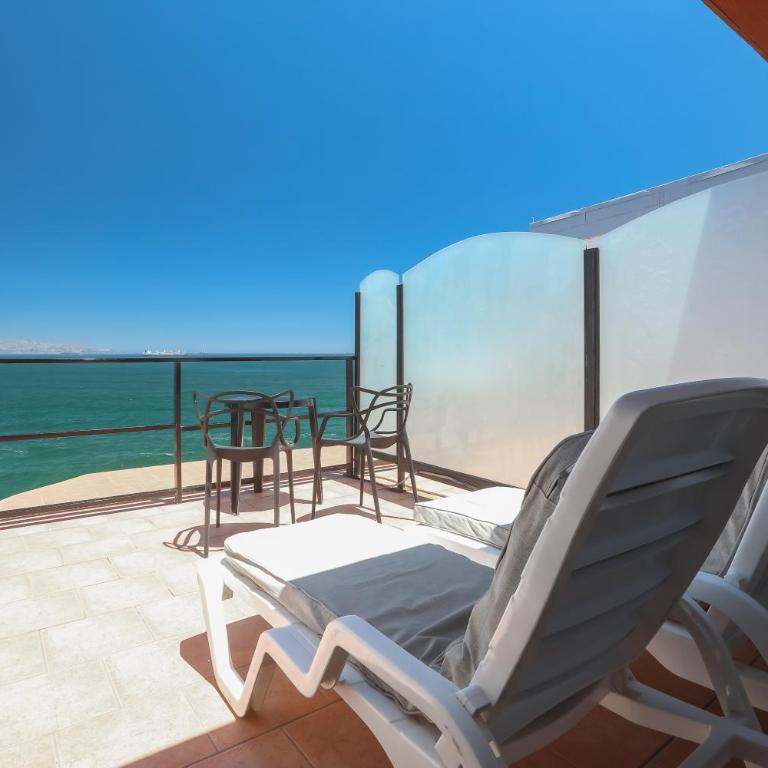 Hotel Oceanic - Junior Suite with Balcony - 5