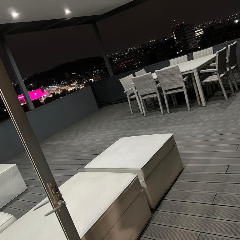 Spectacular PH with office in front of Perisur - Apartamento de 1 dormitorio - 10