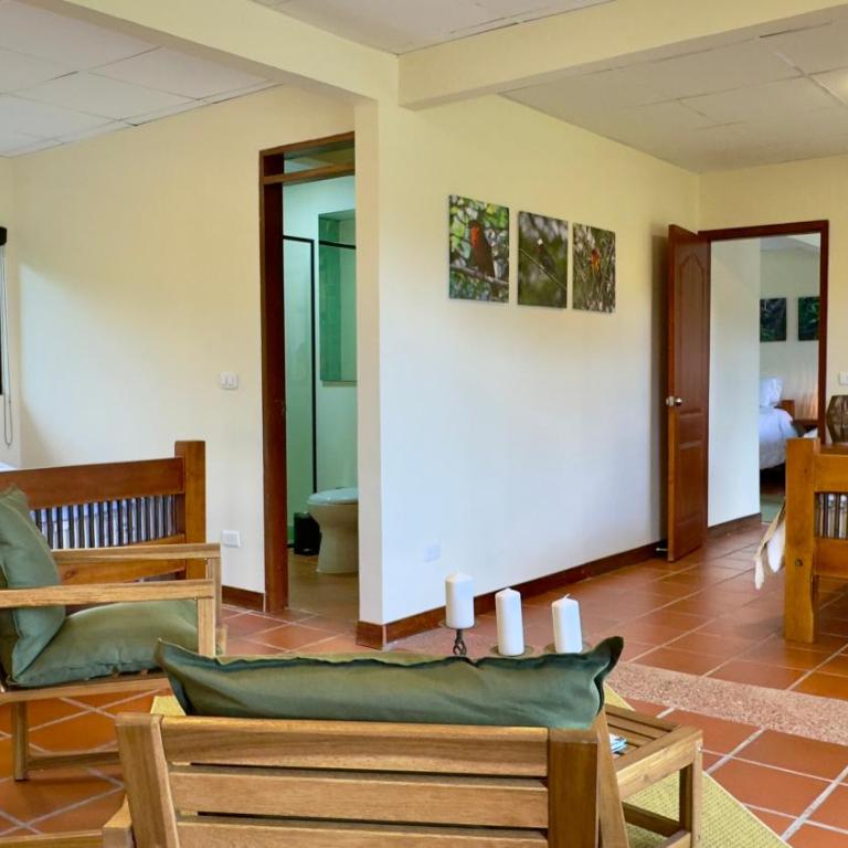 Hotel Mandalay 1941 - Suite with Mountain View - 3