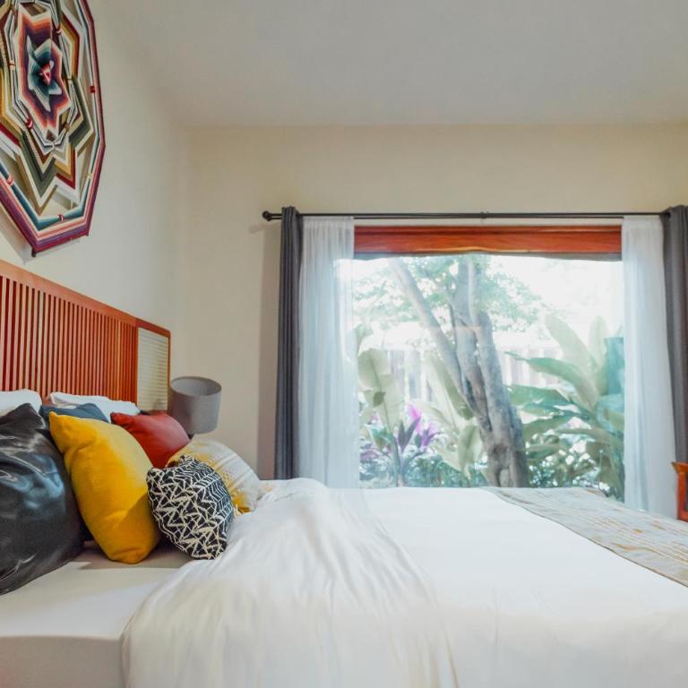 Ha'as Naj Suites Bananas - One-Bedroom Apartment with Pool View - 9