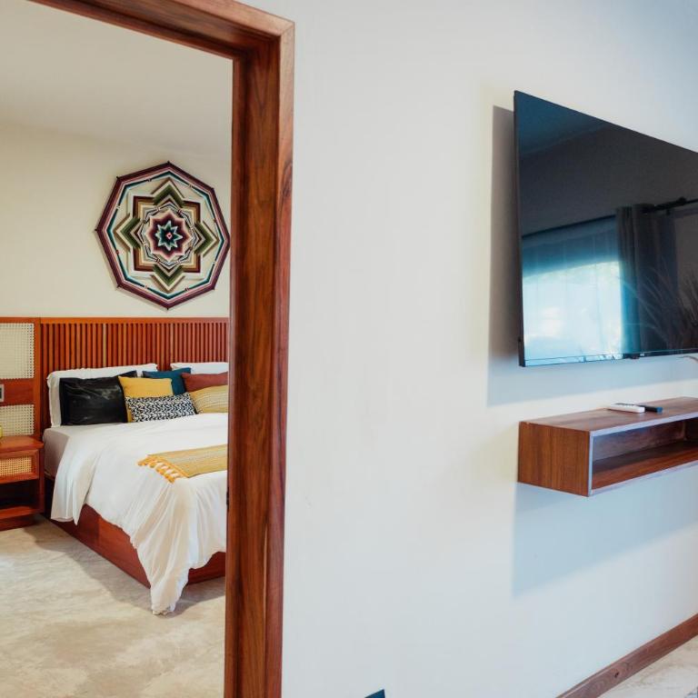 Ha'as Naj Suites Bananas - One-Bedroom Apartment with Pool View - 14