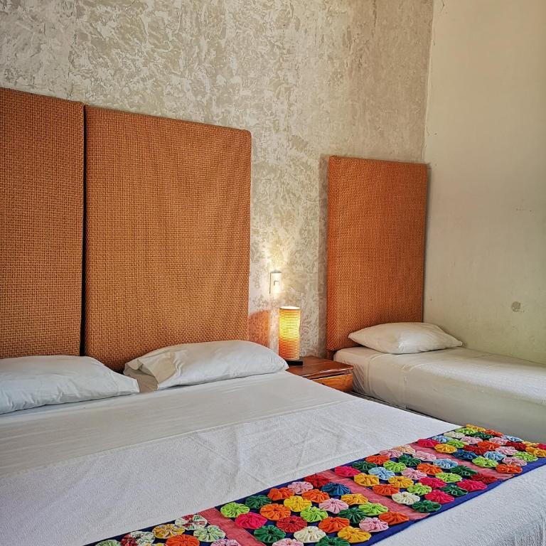 Hotel el Tesoro - Habitación Triple - 1