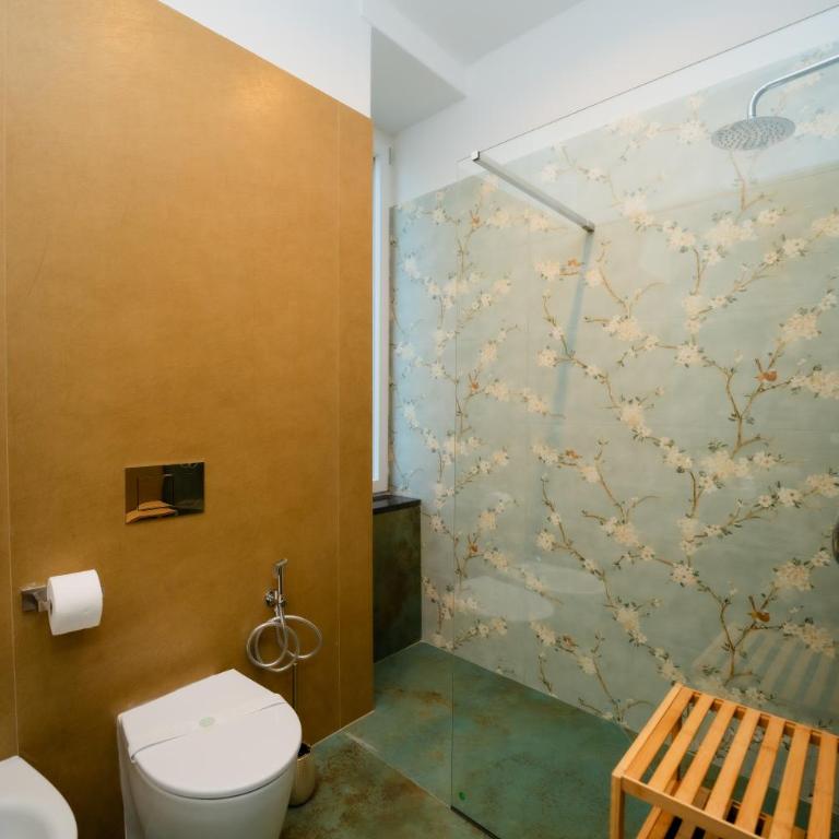 Four Points Suites - Camera Matrimoniale Deluxe con Vista Mare Laterale - 9