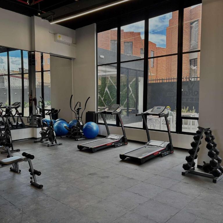 Stylish 2BR in Usaquen Peaceful Stay with Scenic Views - Apartamento - 50