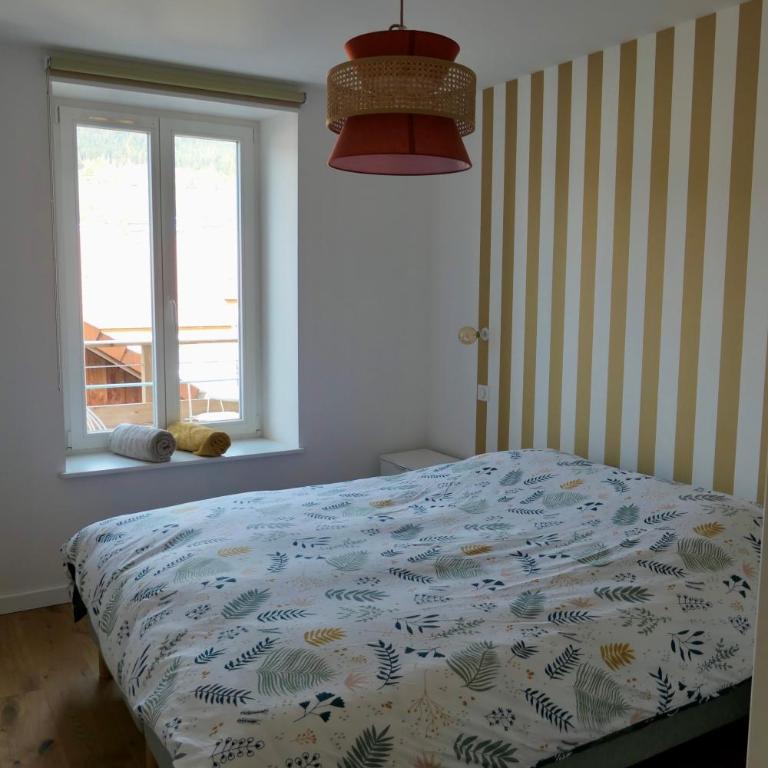 Place Des Vosges - Appartement avec Balcon - 17