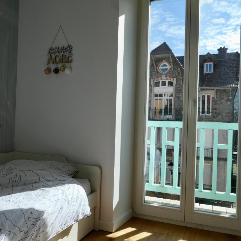 Place Des Vosges - Appartement avec Balcon - 21
