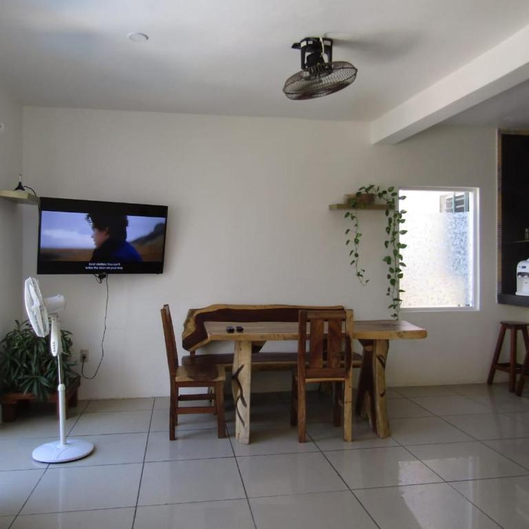 BRISAMAR GUESTHOUSE - Habitación Doble con balcón - 8