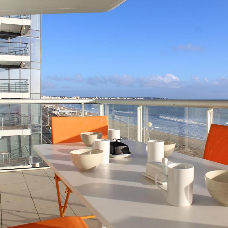 Appartement 3 pièces - 5 couchages, idéalement situé près plage, centre La Baule - FR-1-245-213 - Apartment - 8