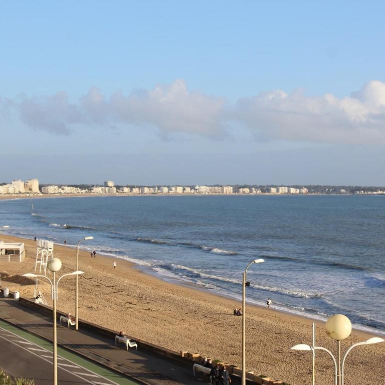 Appartement 3 pièces - 5 couchages, idéalement situé près plage, centre La Baule - FR-1-245-213 - Apartment - 10