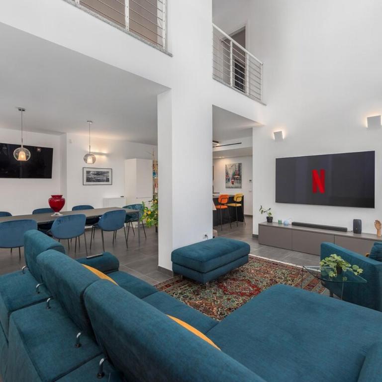 Luxury Apartment with Private Spa-Free Parking - Appartement - 7