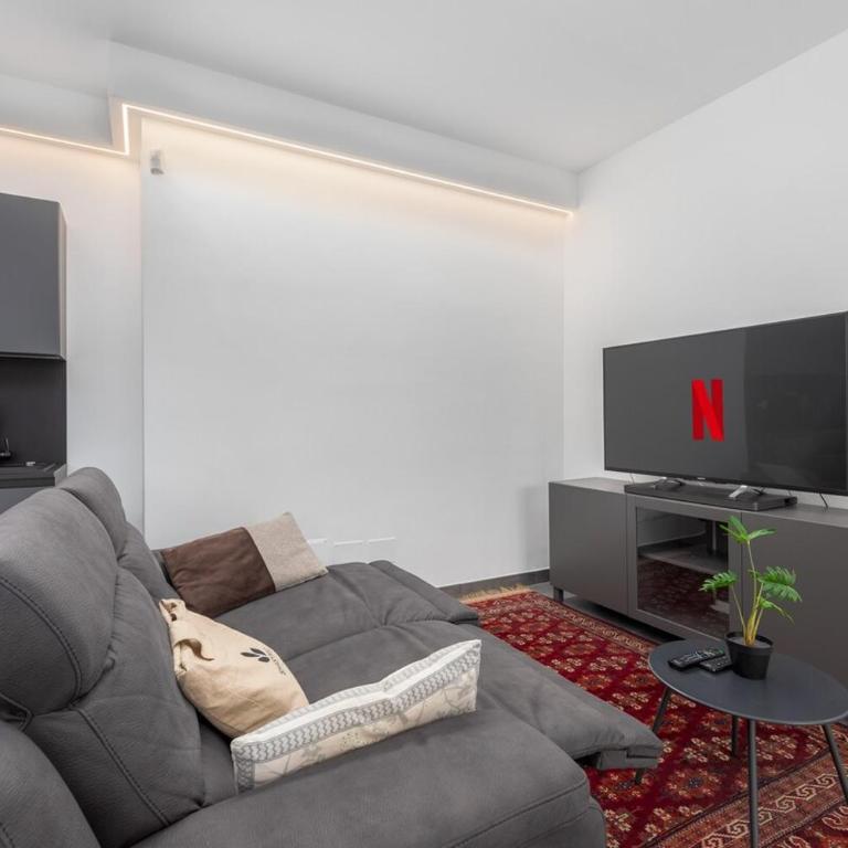 Luxury Apartment with Private Spa-Free Parking - Appartement - 22