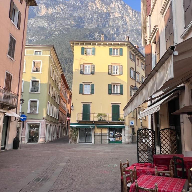 Fiore in Centro Riva - Appartamento con 2 Camere da Letto - 22