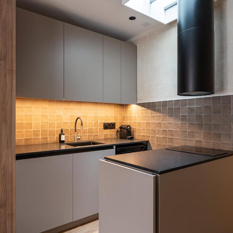 Dobo Madrid MA24 - Studio - 5