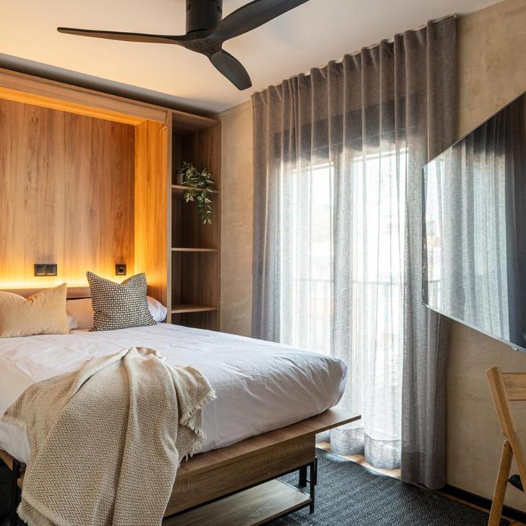 Dobo Madrid MA24 - Studio - 13