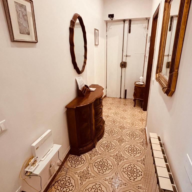 Appartamento retrò-chic in La Spezia - One-Bedroom Apartment - 7